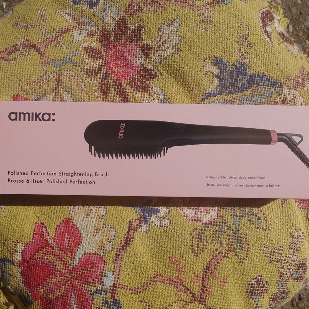 Amika Polished Perfection Straightening Brush